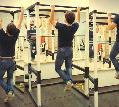 Oikeaoppinen leuanvetotekniikka myötäotteella. Ens viikolla laitan lisäpainoja!